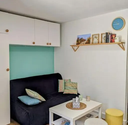 Agreable Dans Calme Sous Les Pins *